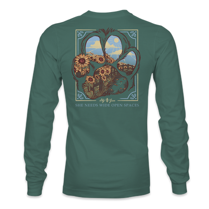 She Needs Wide Open Spaces Paw Print Long Sleeve Tee